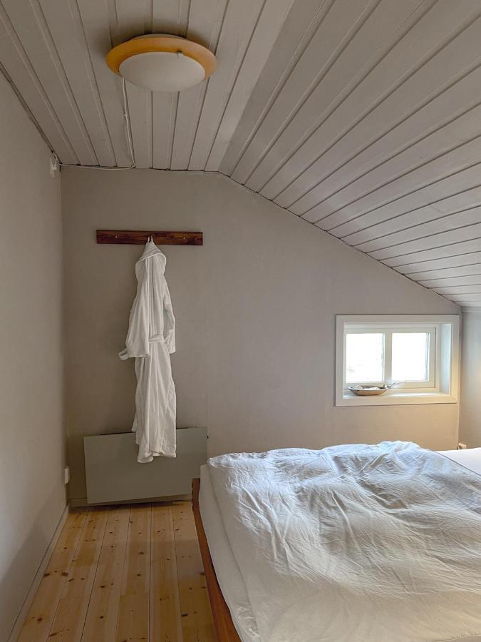 Lovely, Bright Apartment Overlooking Nature Фискебекскиль Экстерьер фото